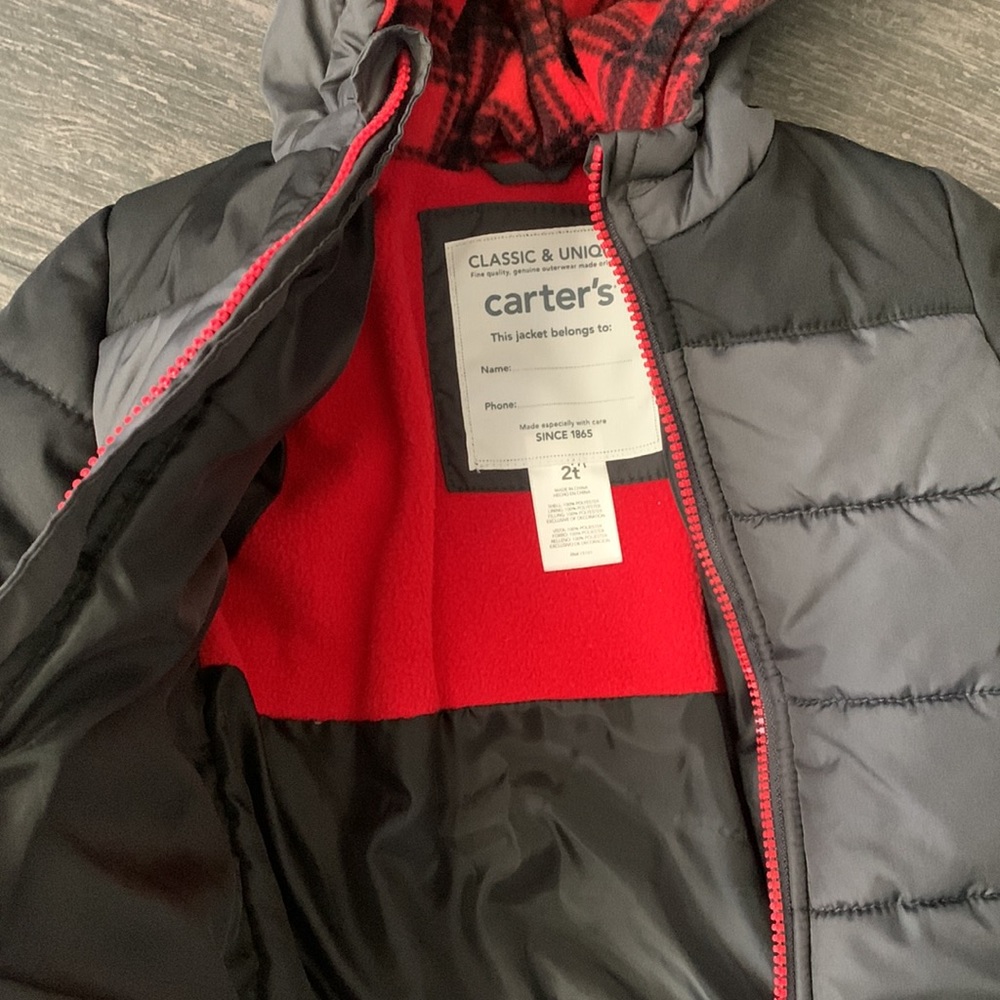2T Boys coat 🌨 - Picture 2 of 3